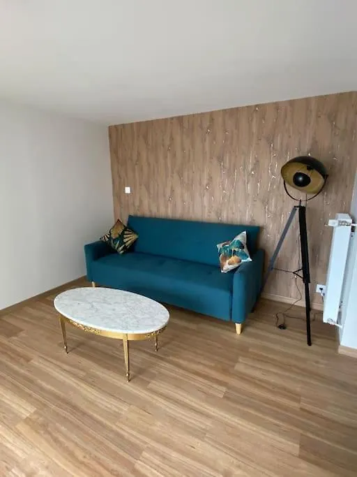 Appartement T2 Entier Corps-Nuds